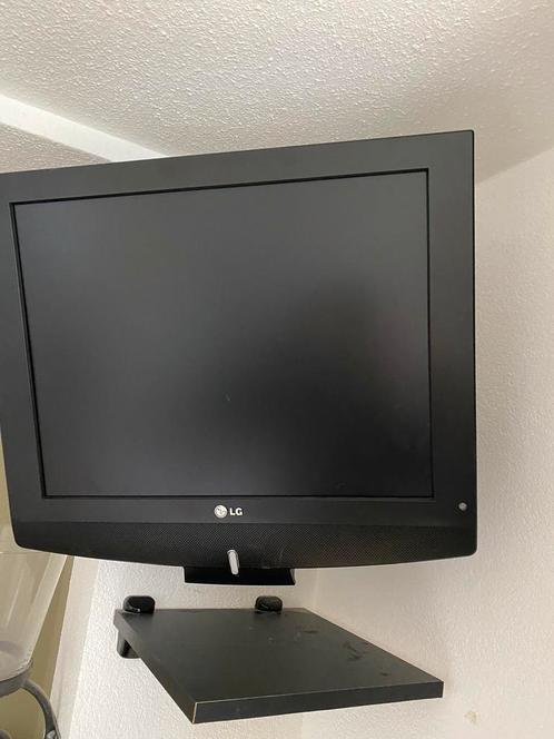 LG 20 inch TV met hangbeugel, Audio, Tv en Foto, Televisies, Gebruikt, LCD, Minder dan 40 cm, LG, Ophalen