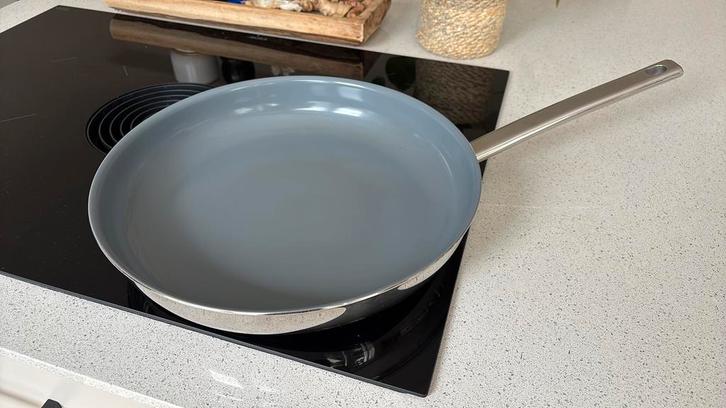 Demeyere Ecoline Ceraforce, Huis en Inrichting, Keuken | Potten en Pannen, Gebruikt, Koekenpan of Braadpan, Overige materialen
