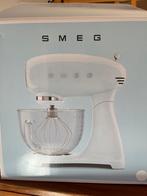 SMEG 50's style keukenmachine SMF13WHEU Wit, Witgoed en Apparatuur, Keukenmixers, Zo goed als nieuw, 3 snelheden of meer, Ophalen