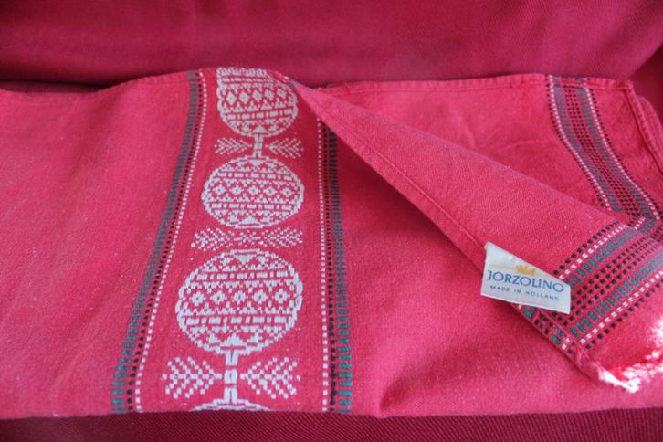 Jorzolino kerstloper rood met geborduurde kerstballen, Diversen, Kerst, Gebruikt, Ophalen of Verzenden