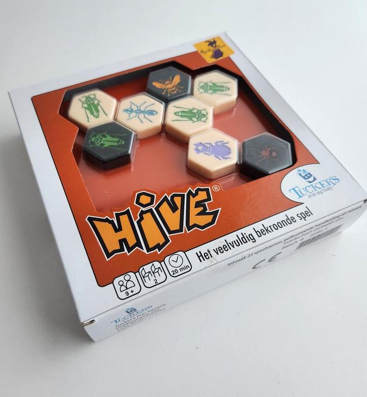 Hive, Hobby en Vrije tijd, Gezelschapsspellen | Bordspellen, Zo goed als nieuw, Een of twee spelers, Reisspel, Ophalen of Verzenden