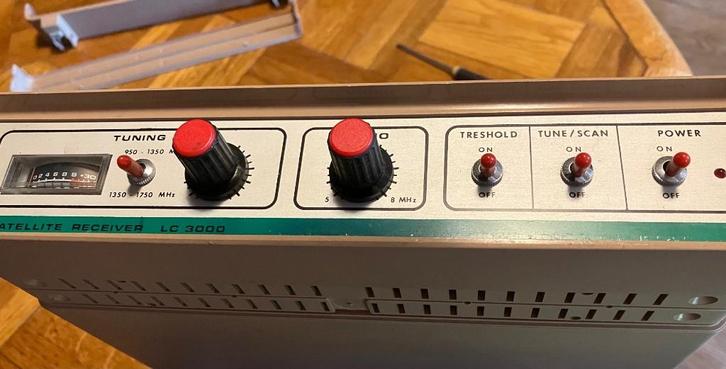 Zoek handleiding sat.-receiver =>GOLBE-SAT-HOLLAND LC-3000-B, Telecommunicatie, Zenders en Ontvangers, Gebruikt, Ontvanger, Ophalen of Verzenden