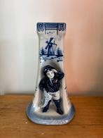Delft vaasje klederdracht, Antiek en Kunst, Ophalen of Verzenden