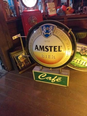 Mooie grote lichtbak beschikbaar voor biedingen