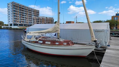 Vindo 32, Watersport en Boten, Kajuitzeilboten en Zeiljachten, Gebruikt, Tourjacht of Cruiser, Polyester, Diesel, Ophalen of Verzenden