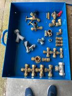 Diverse koppelingen en stop kranen en wasmachine kraan, Ophalen of Verzenden, Zo goed als nieuw, Kraan