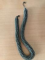 Modieuze sieraden / BIEDEN, Ophalen