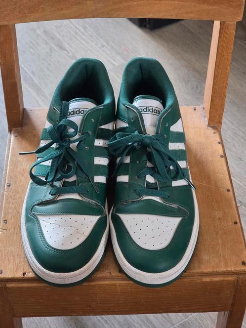 Nog zeer nette ADIDAS sneakers groen met wit maat 43 1/3, Kleding | Heren, Schoenen, Zo goed als nieuw, Wit, Ophalen