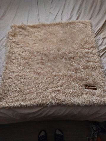 Fluffy deken Kussenhoes van pelsbarn beige  beschikbaar voor biedingen