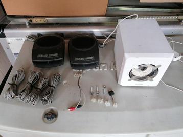 Akai Backload surround speaker en Konig subwoofer  beschikbaar voor biedingen