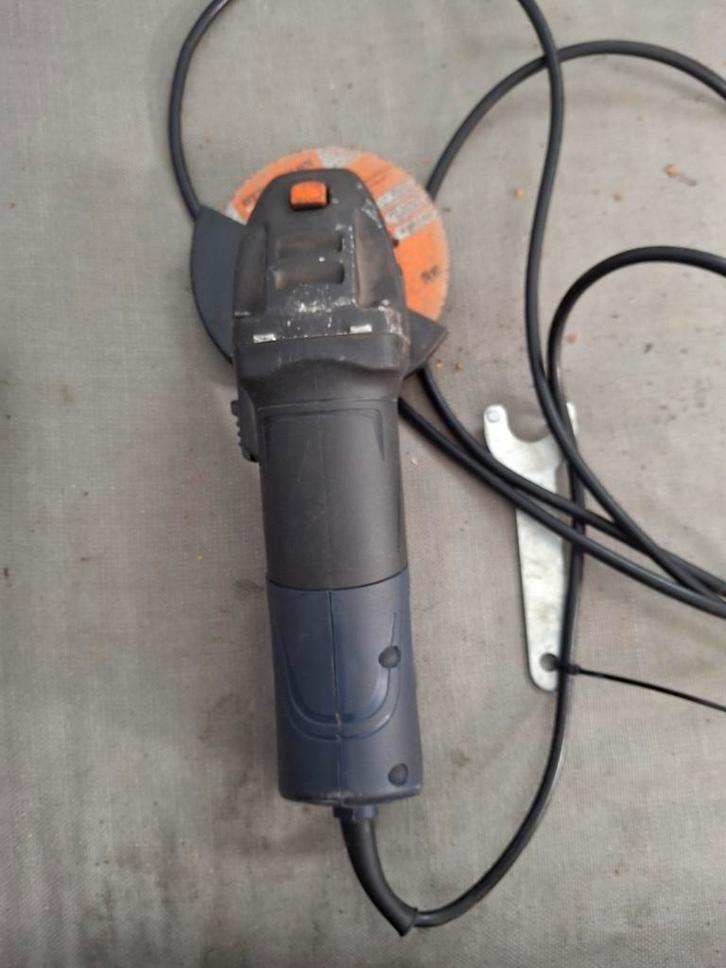 Slijptol met schijf, Doe-het-zelf en Verbouw, Gereedschap | Slijpmachines, Gebruikt, Haakse handslijpmachine, Minder dan 700 watt
