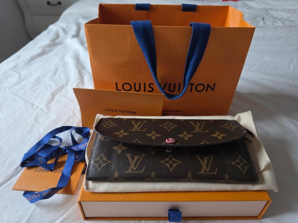 Louis Vuitton Emillie wallet, Ophalen of Verzenden, Gebruikt, Bruin, Overige merken