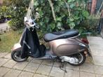 Vespa primavera snor, Fietsen en Brommers, Scooters | Vespa, Ophalen, Zo goed als nieuw, Benzine, Overige modellen