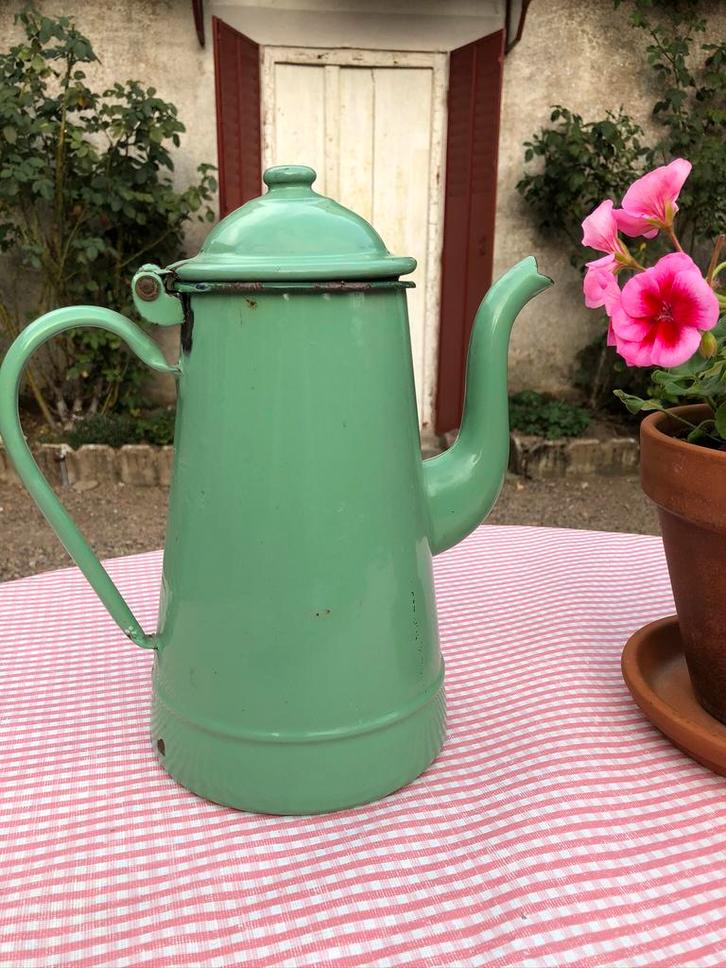 Emaille koffiepot - aparte groene kleur, Antiek en Kunst, Antiek | Emaille, Ophalen of Verzenden