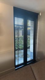 Zwarte luxaflex electrisch kantelbaar!!!, Ophalen, Zo goed als nieuw, Zwart, 50 tot 100 cm