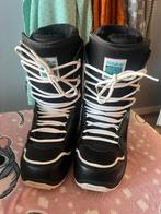 Gloednieuwe snowboard / boots thirtytwo 32, Ophalen of Verzenden, Nieuw, Snowboots