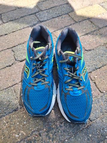 Saucony Guide 8 hardloopschoen beschikbaar voor biedingen