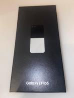 Samsung Galaxy Z Flip5, wit + screenprotector, Telecommunicatie, Mobiele telefoons | Samsung, Android OS, Overige modellen, Ophalen of Verzenden