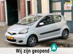 Toyota Aygo 1.0-12V Comfort-airco-elek ramen, Auto's, Voorwielaandrijving, Gebruikt, 4 stoelen, 68 pk