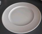 Wedgwood windsor AH- Onderbord/Serveerschaal Nieuwstaat, Huis en Inrichting, Keuken | Servies, Ophalen of Verzenden, Wedgwood