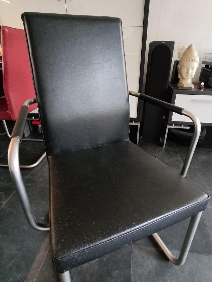 6 Eetkamerstoelen KFF, Huis en Inrichting, Stoelen, Gebruikt, Vijf, Zes of meer stoelen, Leer, Rood, Ophalen
