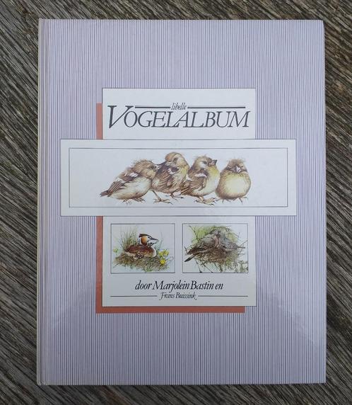 Vogelalbum, Frans Buissink en Marjolein Bastin. Plaatjesalb., Boeken, Prentenboeken en Plaatjesalbums, Gelezen, Plaatjesalbum