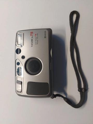 Yashica T5 Kyocera Compact Carl Zeiss 35mm Camera beschikbaar voor biedingen