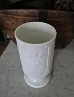 Vintage wit porseleinen vaasje (Heinrich Bavaria Germany), Antiek en Kunst, Ophalen of Verzenden