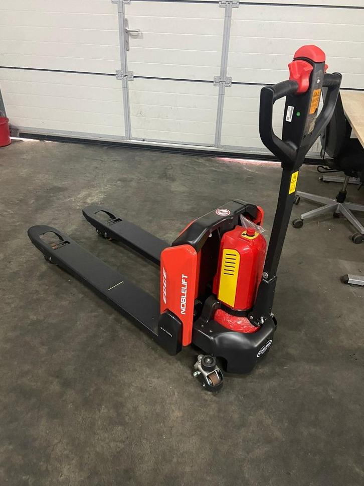 Elektrische palletwagen - Elektrische pompwagen, Doe-het-zelf en Verbouw, Palletwagens en Pompwagens, Zo goed als nieuw, Ophalen of Verzenden