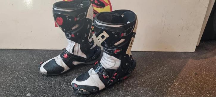 Sidi Motorlaarzen maat 44, Motoren, Kleding | Motorhelmen, Overige typen, Overige merken, Tweedehands, Ophalen of Verzenden