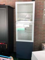 Moderne vitrinekast met glasdeuren, Ophalen, Zo goed als nieuw, 80 tot 100 cm, Binnendeur