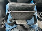 Louis Vuitton Trio Messenger Bag 100% origineel, Sieraden, Tassen en Uiterlijk, Ophalen, Zo goed als nieuw, Zwart