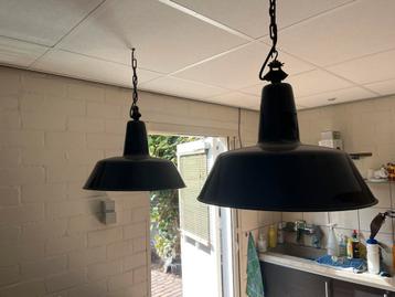 Industriële hanglampen set beschikbaar voor biedingen