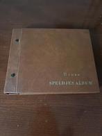 Henzo speldjes album ong 60 speldjes jaren 50-60, Ophalen, Gebruikt, Overige onderwerpen, Speldje of Pin