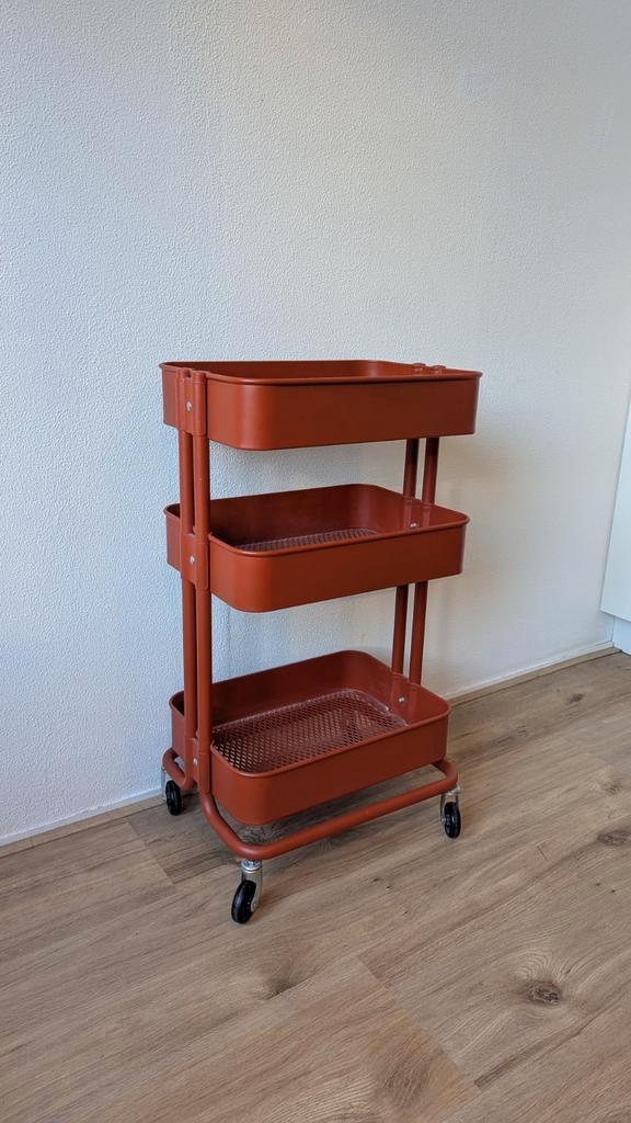 Rustic rust IKEA RÅSKOG serving trolley – vintage look, Huis en Inrichting, Kasten | Overige, Gebruikt, Ophalen