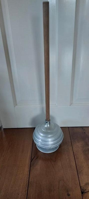 vintage woondecoratie  Vintage wasstok brocante spulletjes beschikbaar voor biedingen