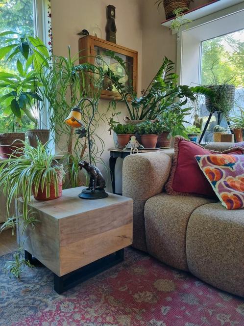 Houten kubus als bijzettafel of salontafel, Huis en Inrichting, Tafels | Bijzettafels, Gebruikt, Vierkant, Minder dan 45 cm, Minder dan 55 cm
