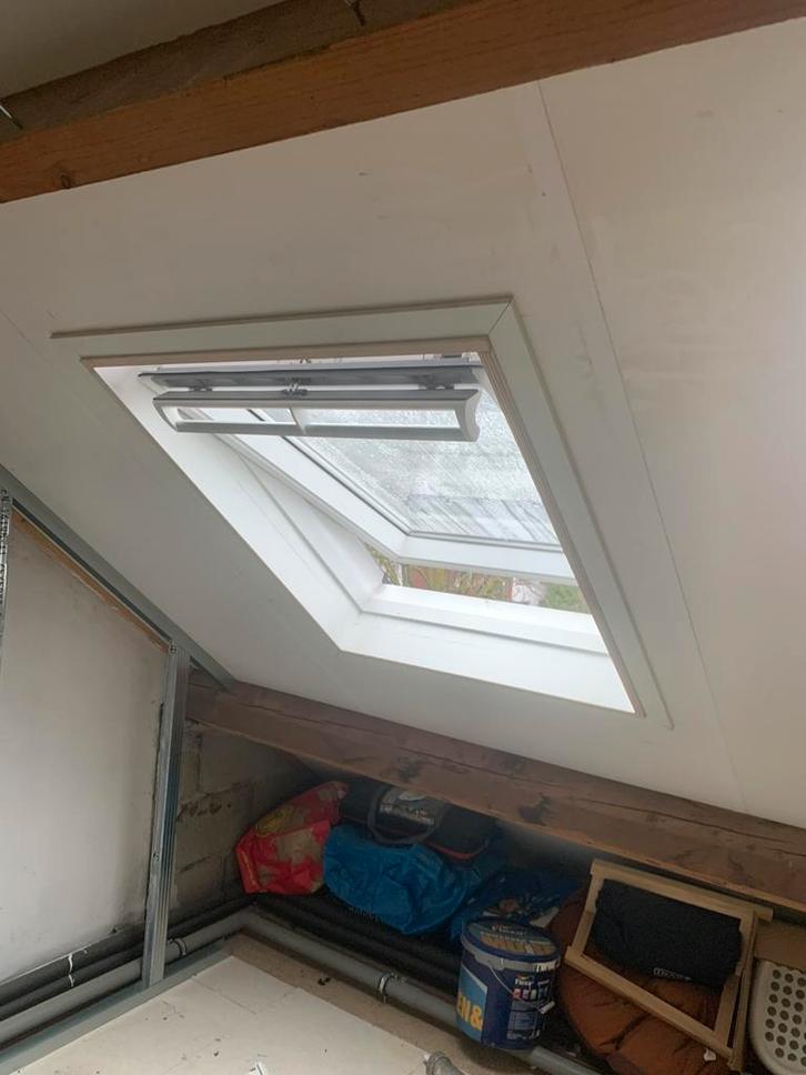Velux dakraam plaatsen, binnen 1 dag incl afwerking, Doe-het-zelf en Verbouw, Glas en Ramen, Zo goed als nieuw, Dakraam, Minder dan 80 cm