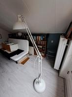 Staande lamp en ikea kast, Ophalen, Gebruikt, Metaal, 150 tot 200 cm