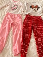 Pyjama 2 setjes  maat 128, Ophalen of Verzenden, Zo goed als nieuw, Meisje, Nacht- of Onderkleding