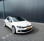 Volkswagen Scirocco 1.4 TSI 90KW 2011 Wit, Voorwielaandrijving, Zwart, 4 cilinders, 4 stoelen