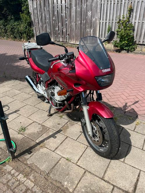 Yamaha xj600 diversion : nieuwe banden, Motoren, Motoren | Yamaha, Particulier, Toermotor, 4 cilinders, Ophalen of Verzenden