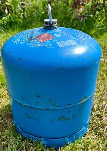 Campingaz 907 gasfles leeg. ( met schroef dop) beschikbaar voor biedingen