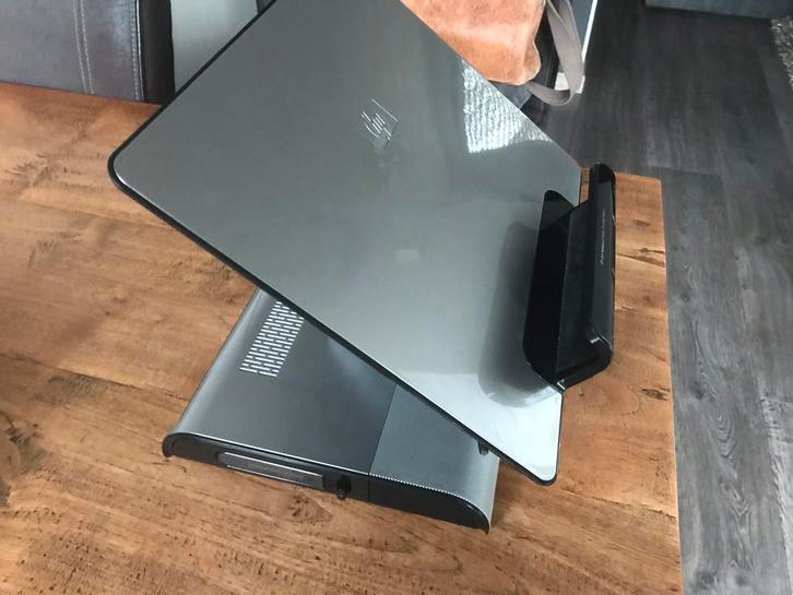 HP XB4 notebook media-dockingstation, Computers en Software, Dockingstations, Zo goed als nieuw, Docking station, Ophalen of Verzenden
