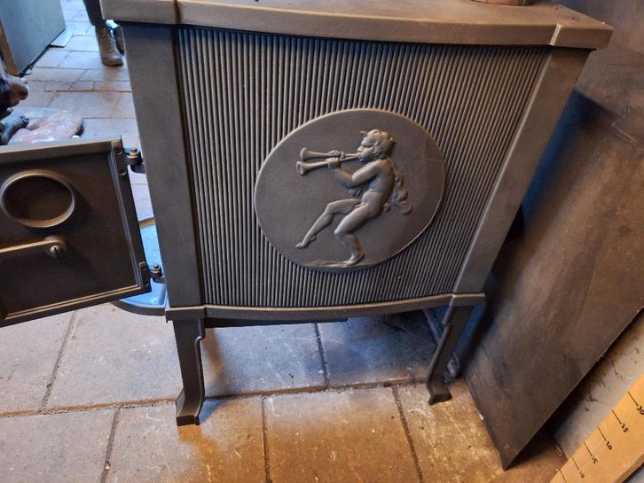 Gietijzeren houtkachel allesbrander, Huis en Inrichting, Kachels, Gebruikt, Vrijstaand, Houtkachel, Hout, Ophalen