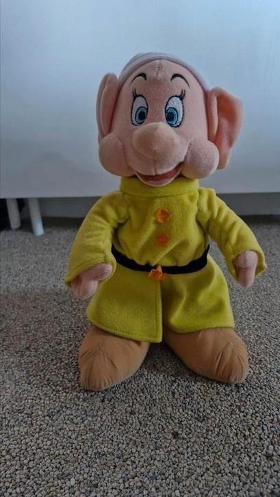 Voor de verzamelaar
Disney Classic – Dopey knuffel (29 cm), Kinderen en Baby's, Speelgoed | Knuffels en Pluche, Zo goed als nieuw