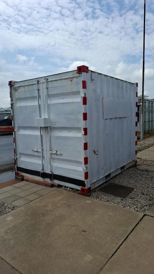 10 ft container met verlichting en inhoud, Zakelijke goederen, Machines en Bouw | Keten en Containers, Ophalen