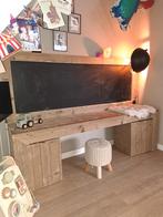 Kinderspeeltafel met krijtbord opruimbakken + krukje, Ophalen of Verzenden, Gebruikt
