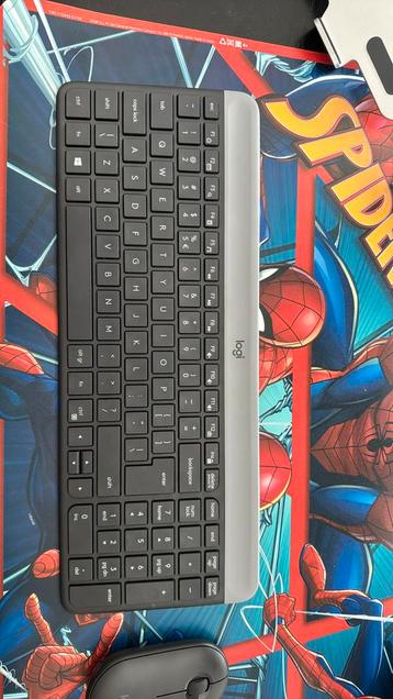 Logitech toetsenbord en muis MK470 zgan beschikbaar voor biedingen
