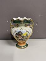 oude vaas - New Victor Gilded Vase With Rural Scenery, Antiek en Kunst, Ophalen of Verzenden